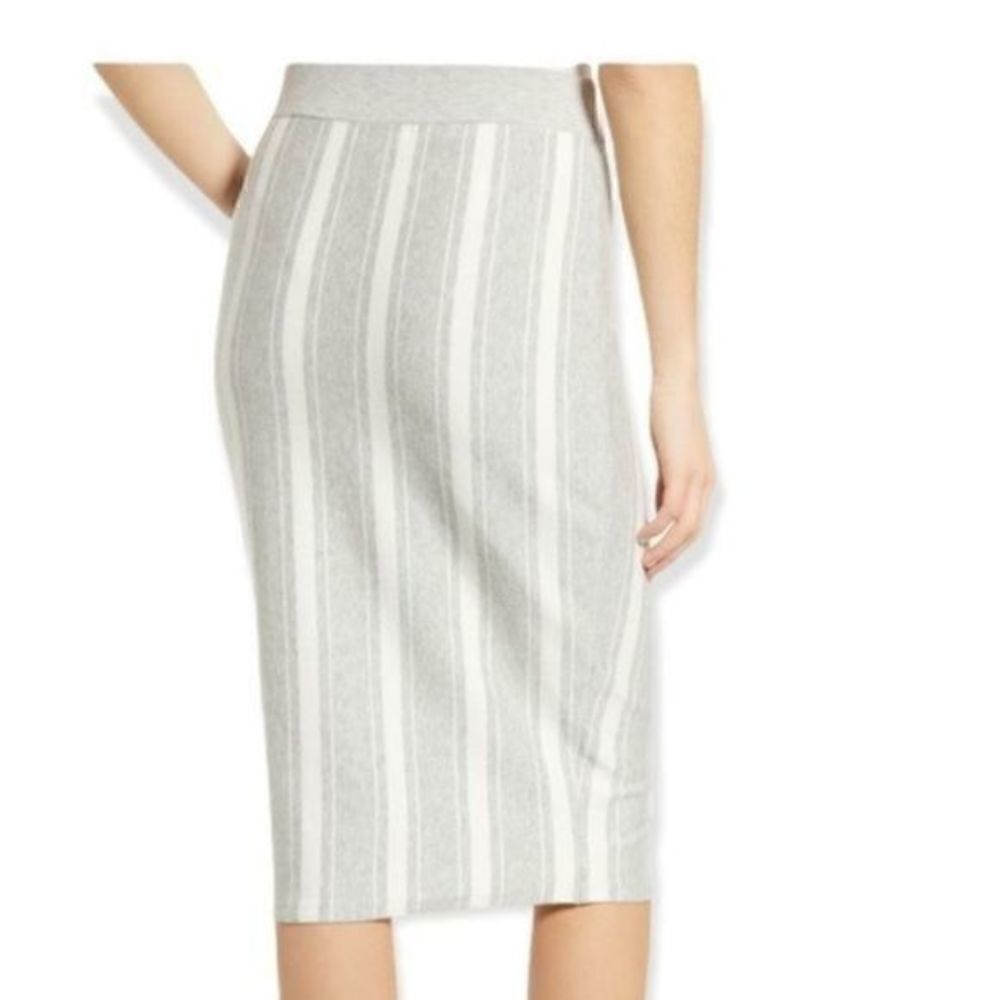 BP Nordstrom Stripe Sweater Skirt Grey Pearl Medium NWT - Picture 2 of 9